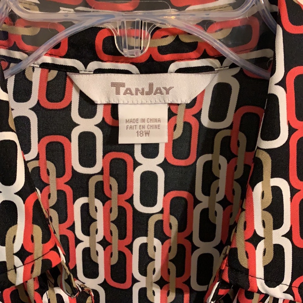 Plus size blouse - Picture 2 of 6